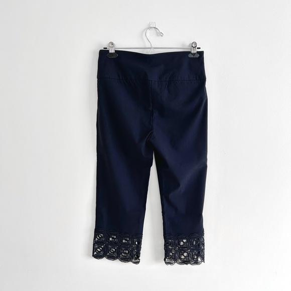 Laura Petites City Fit Lace Trim Pants Black Straight Cut Stretch Size 6 - Picture 5 of 9